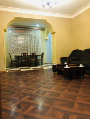 Apartment on Mamikonyants Street